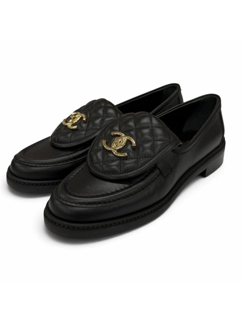 Chanel Quilted CC Logo Turnlock Leather Loafers Black Gold